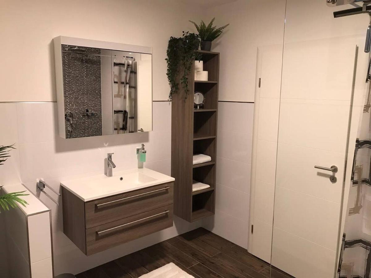 Ferienwohnung Jobst - Ruhig Mit Blick Ins Gruene Nittenau Eksteriør bilde